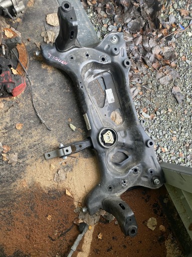 Tiguan ii 5na подъемная тележка салазки 3q0199313cq