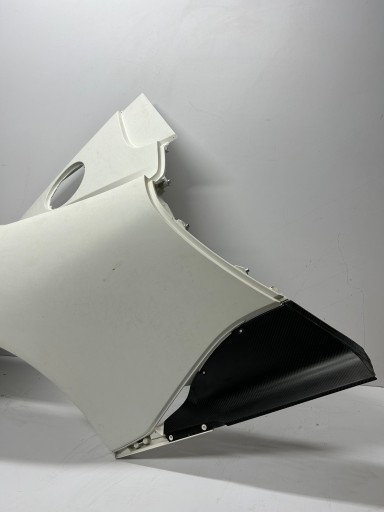 MASERATI MC20 Coupe fender rear right Carbon Rear Right Fender