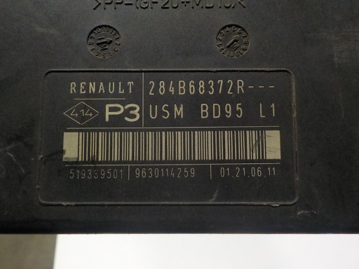 RENAULT MEGANE III HATCHBACK modul BSM UCH 284B68372R USM P3