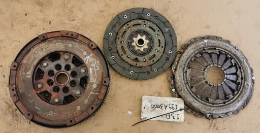 FIAT PUNTO GRANDE PUNTO PUNTO EVO 1.3 kolo zotrvčnik kotouč přítlačák spojky