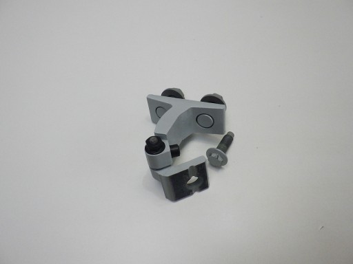 CLA II W118 2022 дверна петля права передня верхня