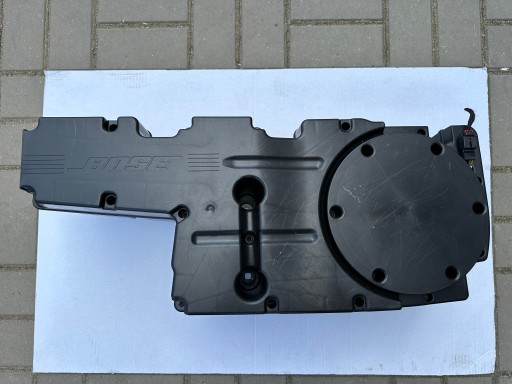 AUDI Q7 4M САБВУФЕР TUBA ДИНАМІК 4M0035621G