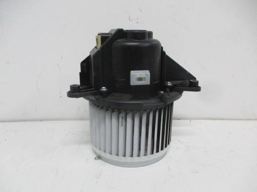 tOPENÍ klími ventilátor topení PEUGEOT 3008 II P132000547409