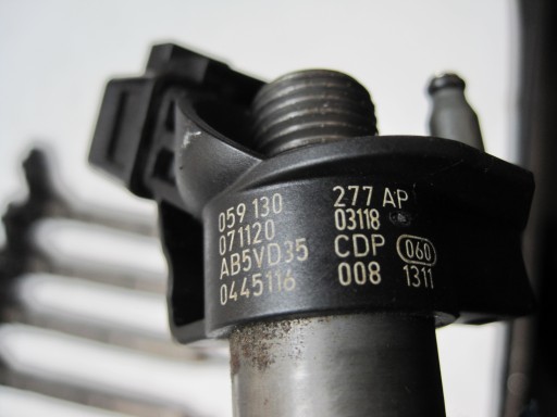 nozzles nozzle injector AUDI A5 8T0 2,7D 059130277AP
