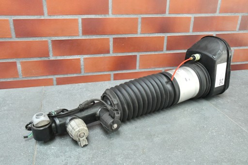 shock absorber left rear part rear PNEUMATYCZNY BMW 7 G70 5A44643
