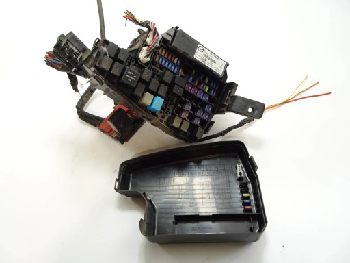 KD45675X0C - Блок запобіжників mazda cx-5 2.2 d 12-17