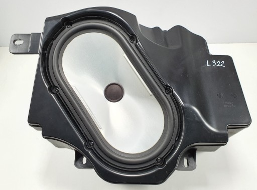 XQA500110 - Сабвуфер Harman KARDON RANGE Rover L322