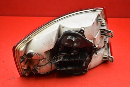 light right rear part rear 184140-02 SKODA OCTAVIA 3 III 5D HB 13-17