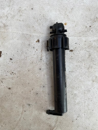 VOLVO S60 V60 II 18- DYSZA of the washer REFLEKTORA lights right 32328294