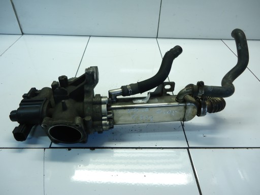 VOLVO 2.4 D5 D5244T Radiateur Gaz 31219249