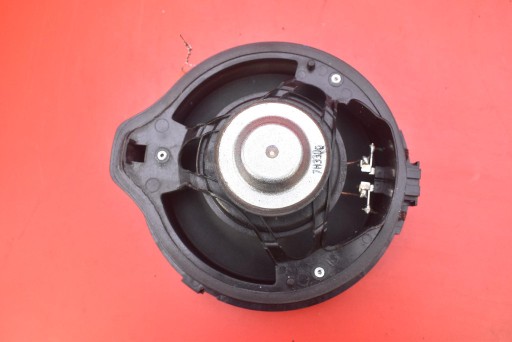 speaker right rear part A2048202902 MERCEDES C-KLASA W204 sedan 07-14