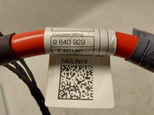 BMW G23 G22 M440i Cabrio terminal dodatnia plus 9840929