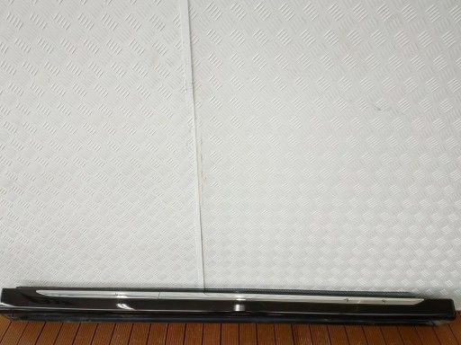 MITSUBISHI OUTLANDER III LIFT 16-20 moulding threshold right colour X40