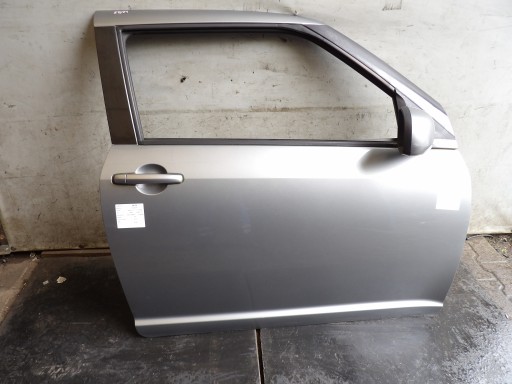 Suzuki Swift IV door front right lak. ZCD