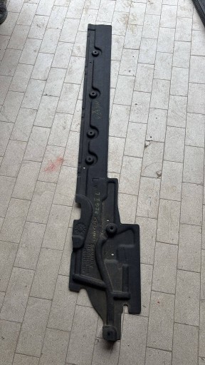 cover chassis side left side Renault Megane E-Tech 748153962R