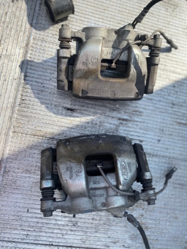 256287 - Ford Ford Transit MK8 2,2TDCI 17 R 40 тысяч зажимов