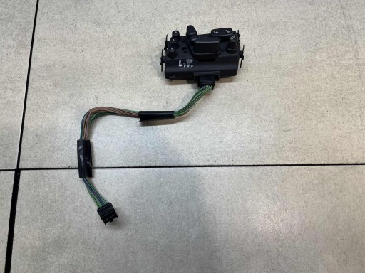 control panel seat driver´s PACIFICA 3.5 V6 0YD13TRMAC