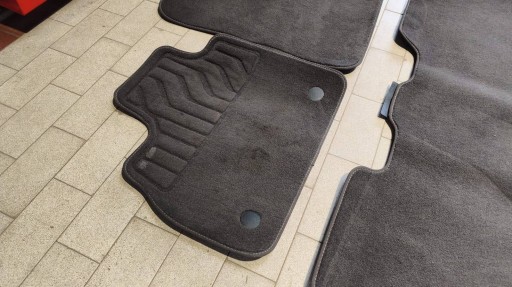 mats samochodowe Komplet Renault Espace V (RFC) 749027776R
