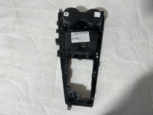 AUDI A4 B9 PANEL central 8W1864261C