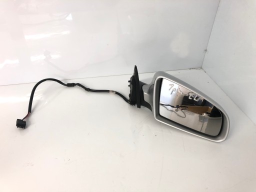 AUDI A6 C6 mirror right LY7W LED 7 PIN PODSWIETLANE LED EUROPA