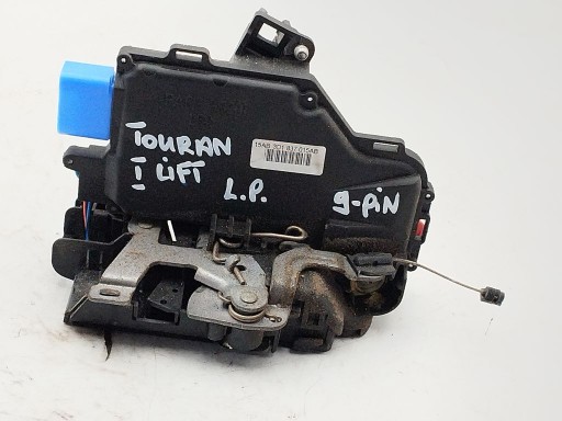 VW Touran and lock door left front 3D1837015AB 9 PIN