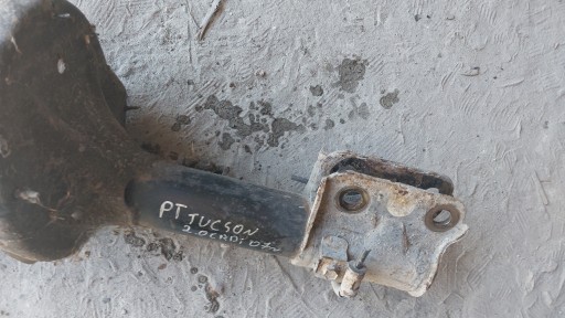 shock absorber right rear part HYUNDAI TUCSON and 04-10 R. 2.0 CRDI