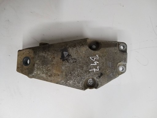 BMW 5 F10 F11 support holder of the engine 2,0 B47 6859901