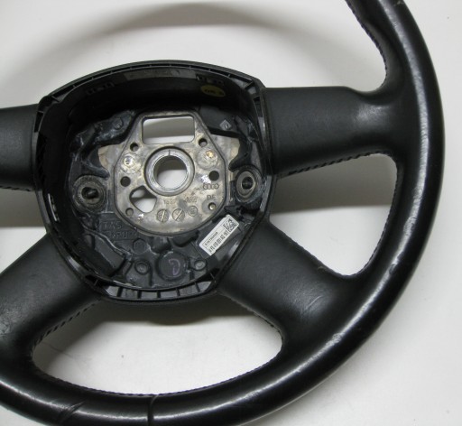 AUDI A6 C6 2.4 6V 05R lenkrad Leder 4F0419091AG