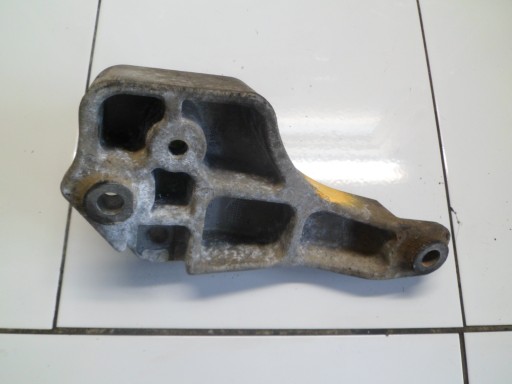 ALFA ROMEO FIAT 1.4 T-JET gearbox mounting 51794983