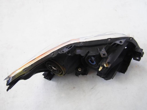 Toyota Auris 10-12r Reflektor left light left soczewkowa 81170-02540