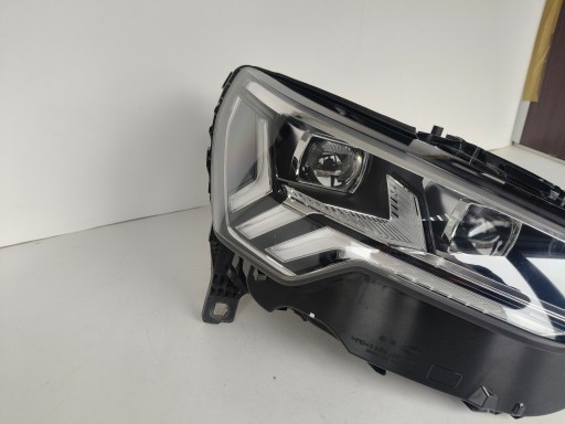 Licht rechts REFLEKTOR AUDI Q3 83A II 18- FULL LED MATRIX