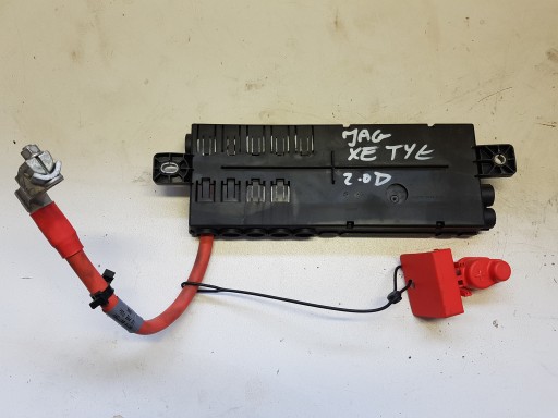 HX73-14516-AA - Зажим коробки запобіжників jaguar xe x760 2.0d