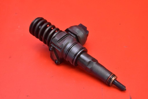 Einspritzdüse Einspritzdüse 038130073AG 0414720215 VW JETTA 5 V 1.9 TDI 105 KM 05-11