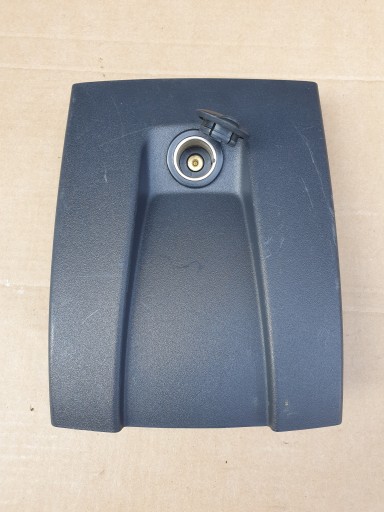 cover spoiler cover rear TUNELU SRODKOWEGO adapter 12V VOLVO C30 OE