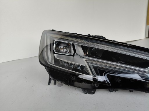 light right REFLEKTOR AUDI A4 B9 8W 8W0 15- FULL LED