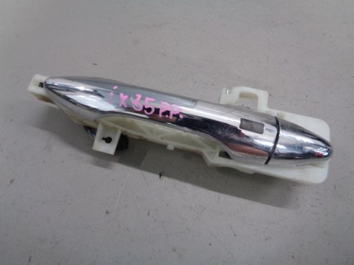 HYUNDAI IX35 11 НАРУЖНАЯ РУЧКА ДВЕРИ ПРАВАЯ ХРОМ