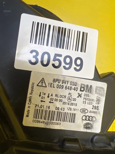 light right Audi A3 8P Lift 10-13 Xenon 8P0941030BM