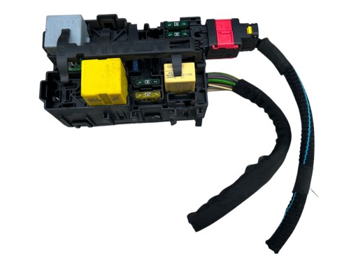 fuse box PEUGEOT 308 II T9 13- 9806192580