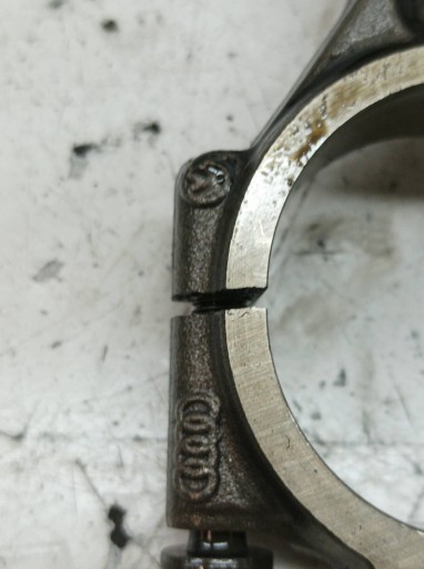 piston connecting rod 80.960 2.0 TDI VW Volkswagen Golf V (2004-2009)