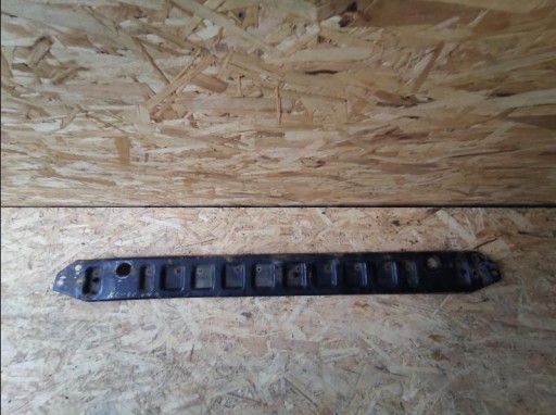 092/114 - Кронштейн для радіатора VOLVO XC60 і 08-