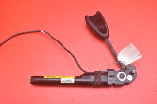 adjuster seat belt buckle right front 13305709 OPEL MERIVA B 10-14