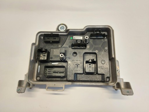 TESLA MODEL Y 2024r module control unit GFSH-GA2-FC1 1866750-20-b