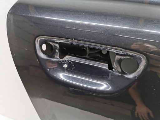 dveře pravé záď AUDI A8 D3 LZ9Y 4E0833554H