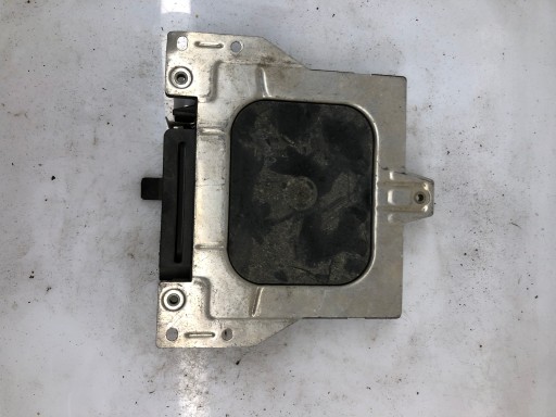 Контроллер двигуна bmw 0280000330 1706161