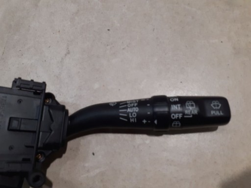 MANETKA of the lights TOYOTA AVENSIS T25 2.0 D4D 8414005110