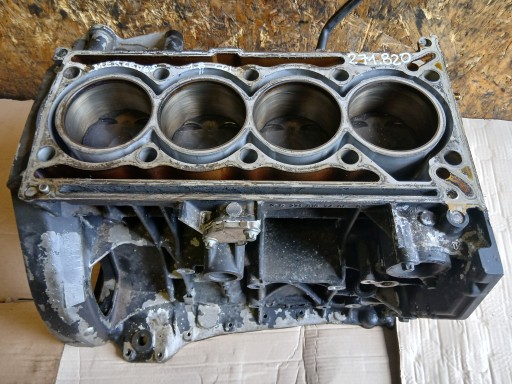 MERCEDES W204 W212 1.8 CGI 271.820 271820 BLOK DOL of the engine pistons crank