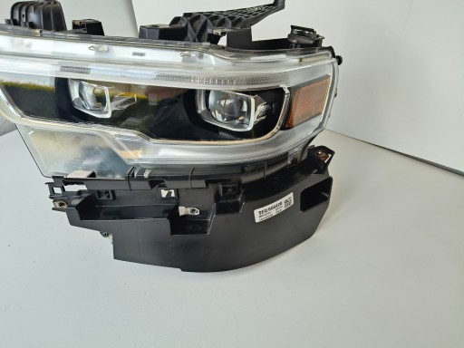 Licht links REFLEKTOR DODGE RAM 19- FULL LED