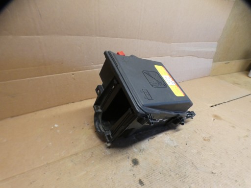 PEUGEOT 508 II Module fusibles Boîte