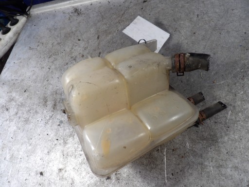Ford Focus MK2 Scheibenwaschbehälter 1,6B
