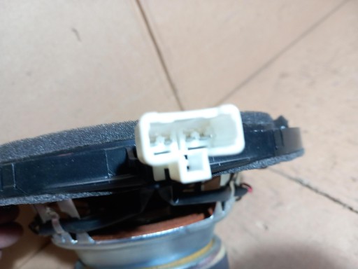 KIA SOUL and 08-14 speaker BASOWY SUBWOOFER boot 96380-2K000 OEM